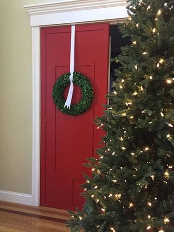 Decorate Interior Doors With O Verlays For The Holidays O